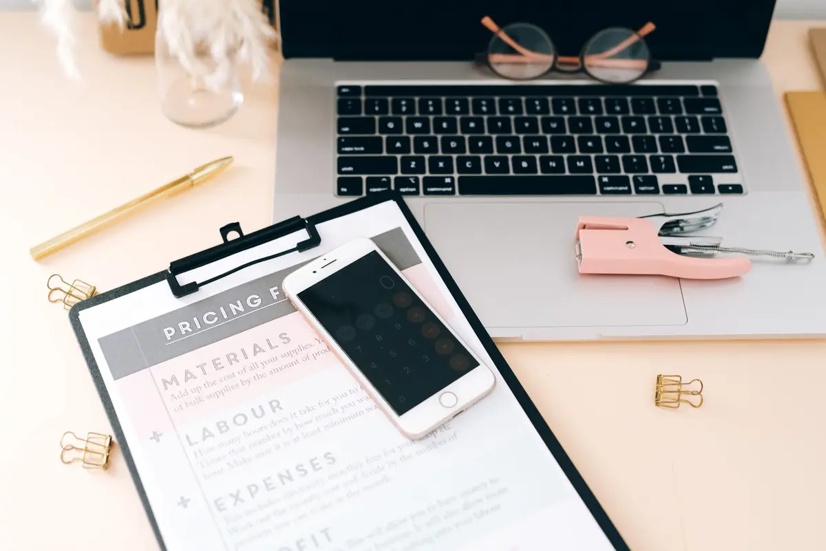 Pricing Strategies for Salon Suites: How to Price Your Services? 