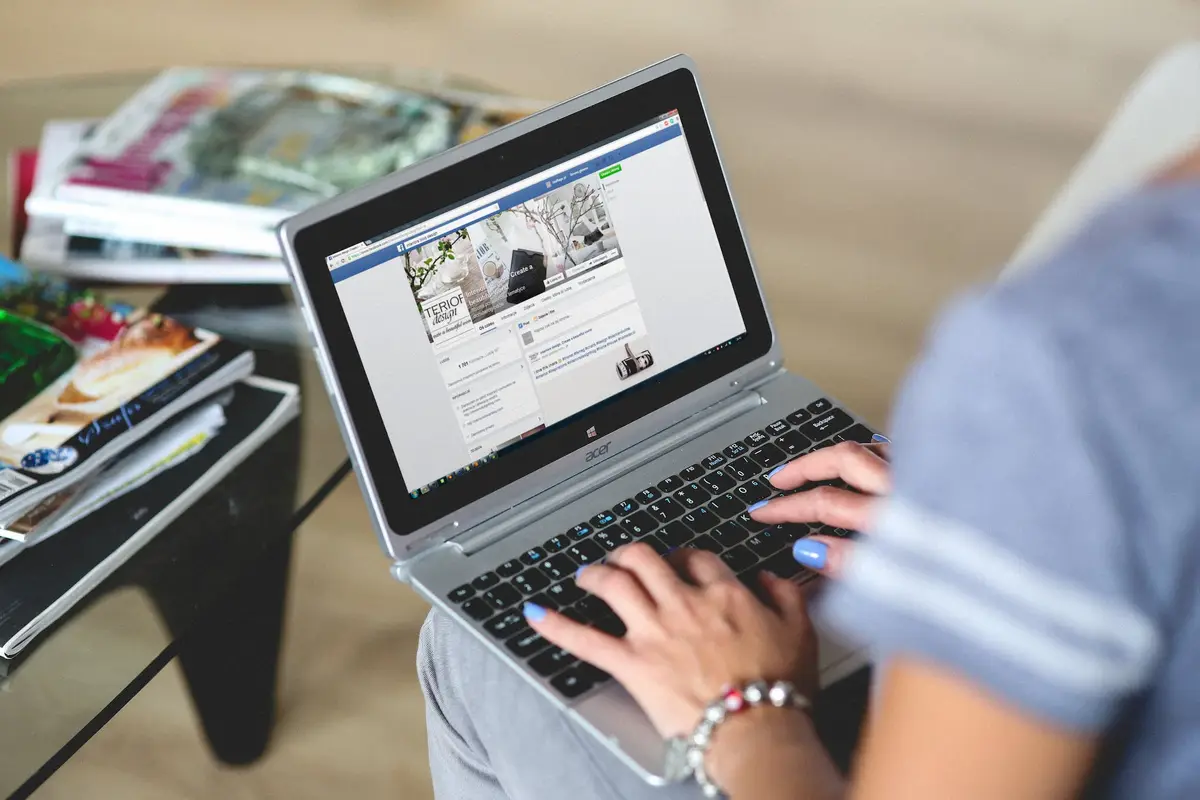 How to Use Facebook To Promote Your Salon Suite in Houston