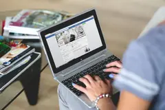 How to Use Facebook To Promote Your Salon Suite in Houston
