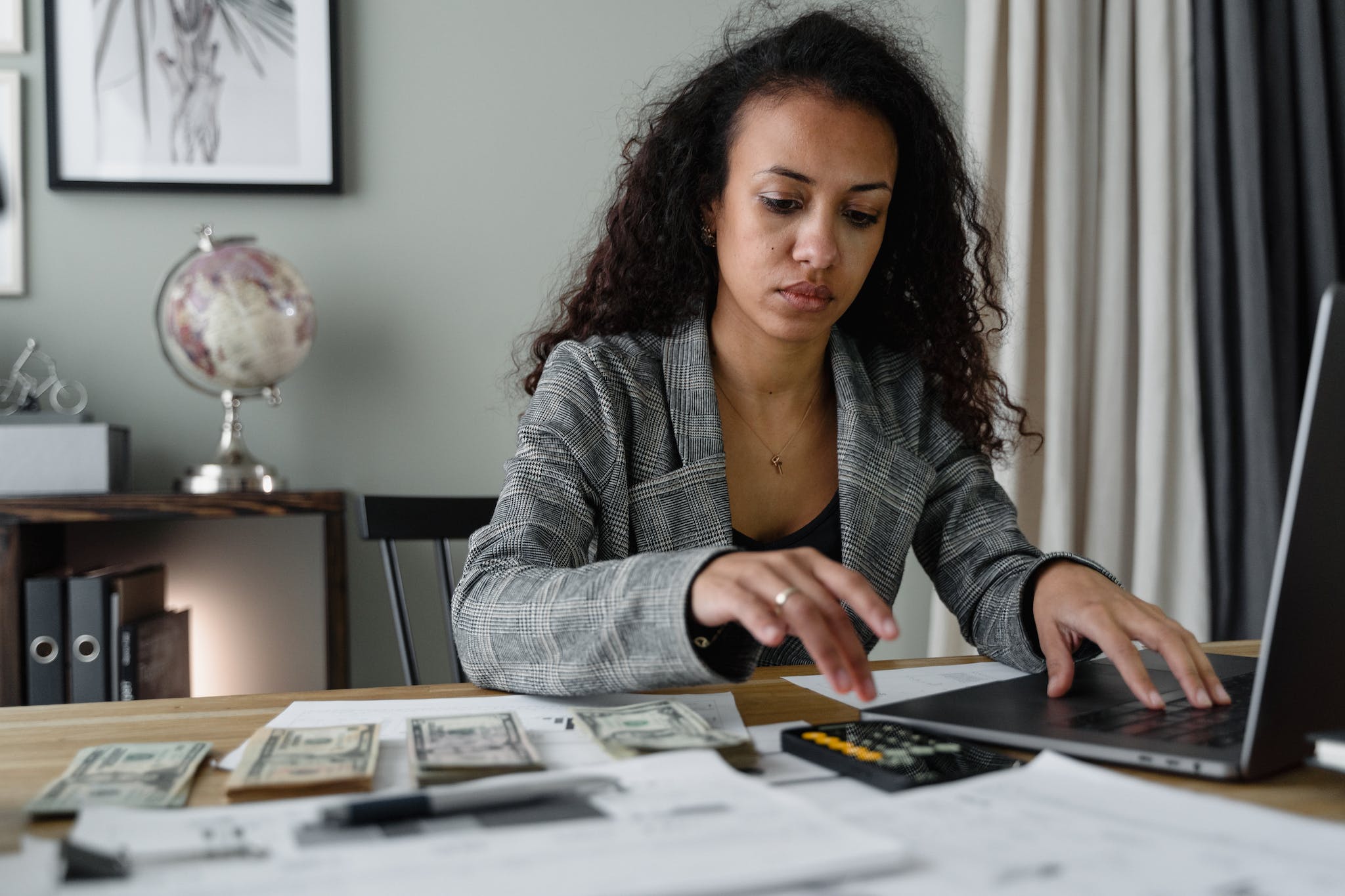 How Can Salon Suites For Rent Help You Be Your Own Boss?