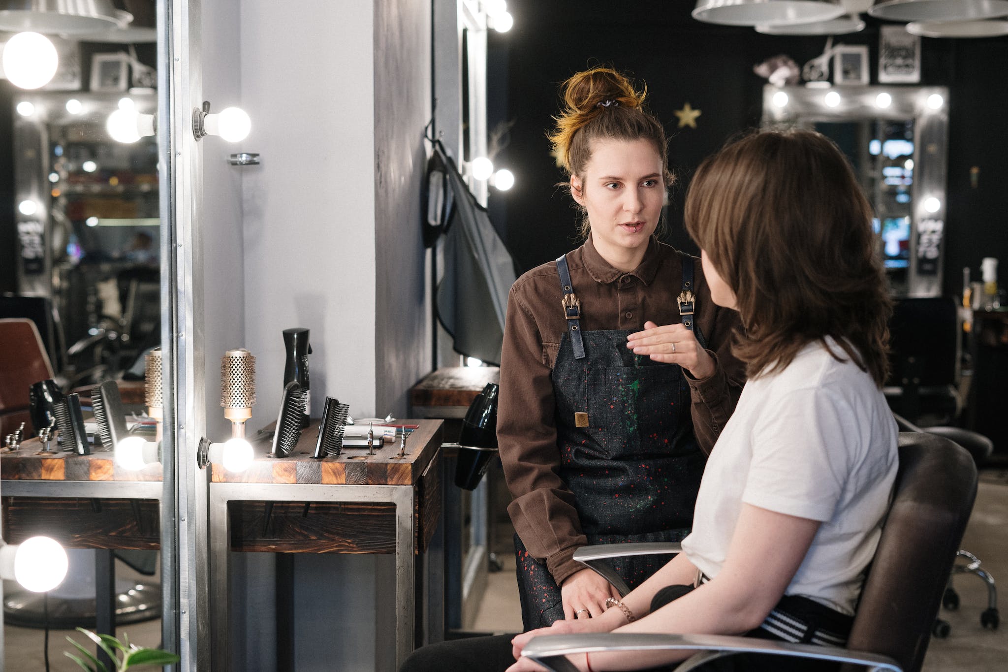 Staying Ahead of the Curve: Continuing Education for Salon Suite Professionals