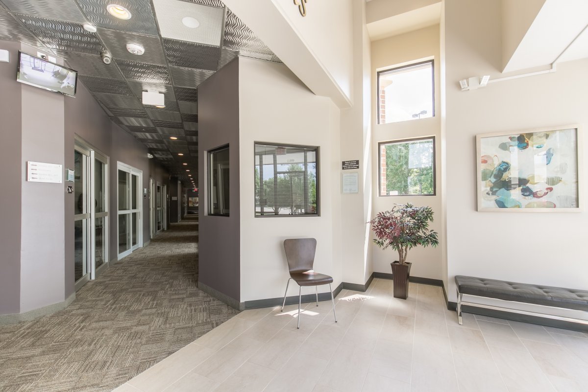 Salon suite interior 2
