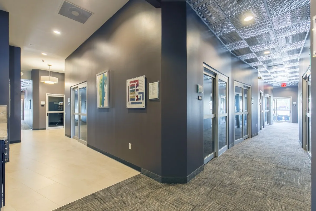 Modern salon decor
